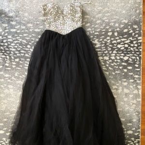 Sweetheart tulle gown with jewels